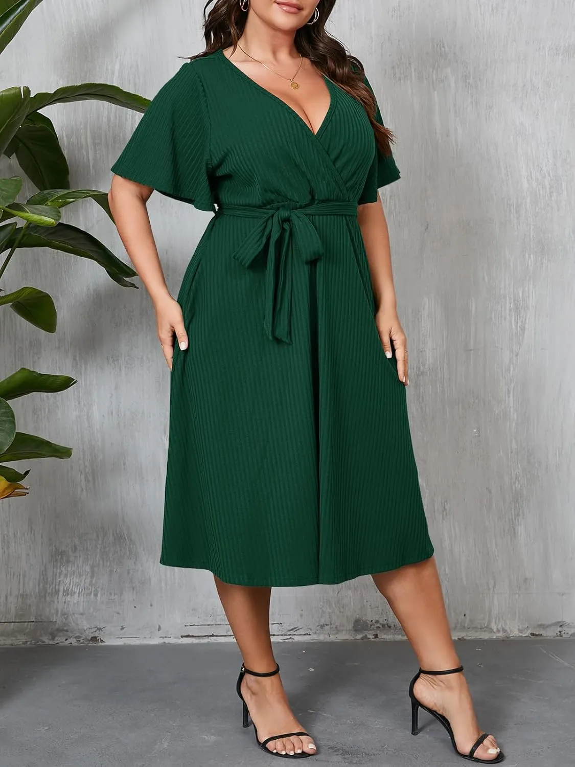 Beautife Women's Plus Size V Neck Dress Tie Front Ruffle Short Sleeve Ribbed Knit Summer Midi Dresses