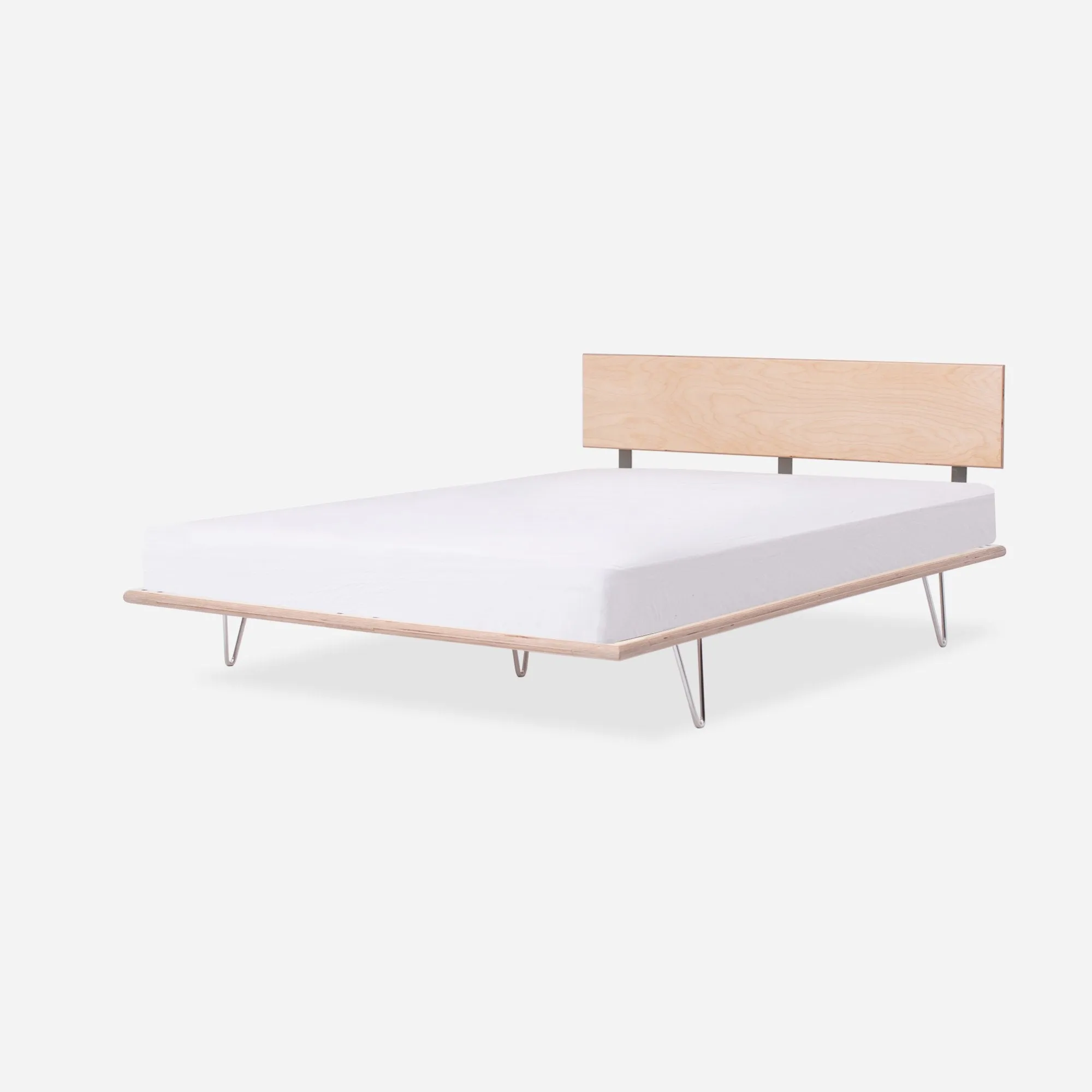 Case Study® Furniture V-Leg Bed & Lief® Mattress Bundle