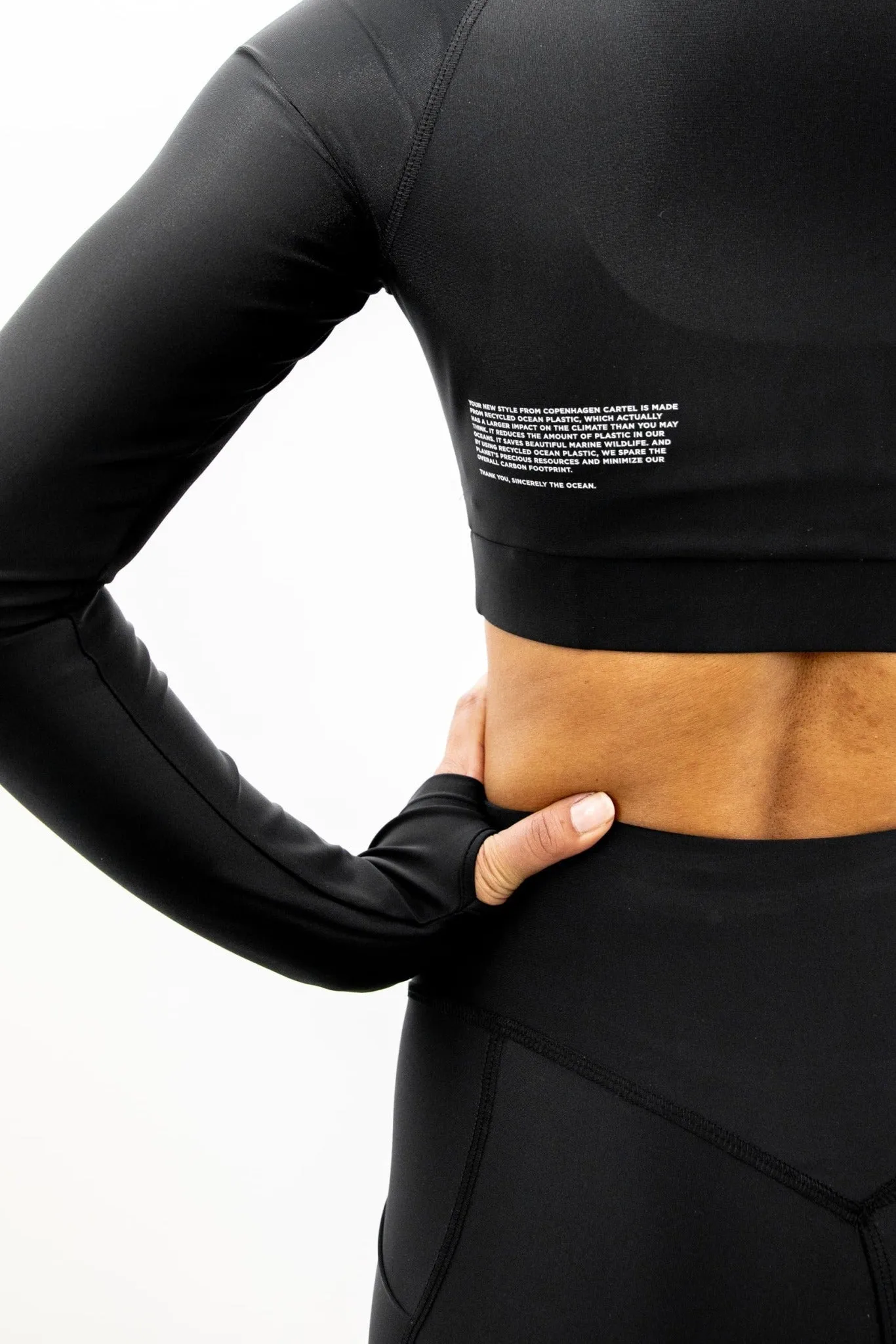 Flow Long-Sleeve Crop Top Nero