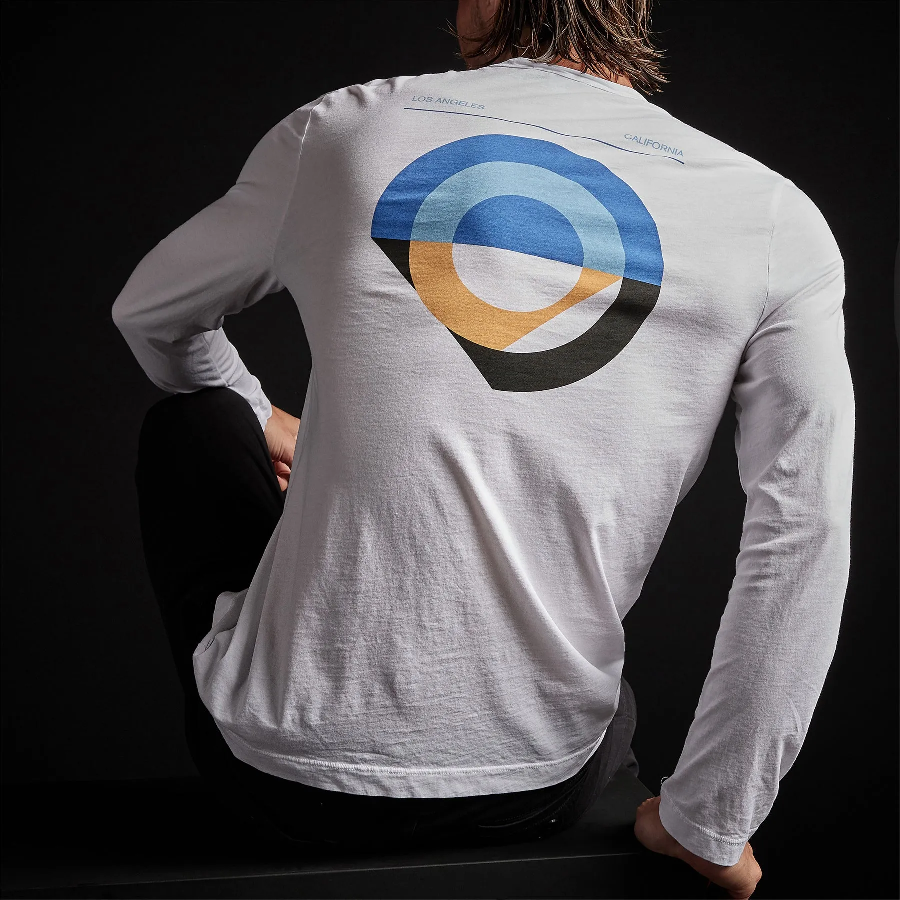 Long Sleeve Crew Neck Abstract Circle - White