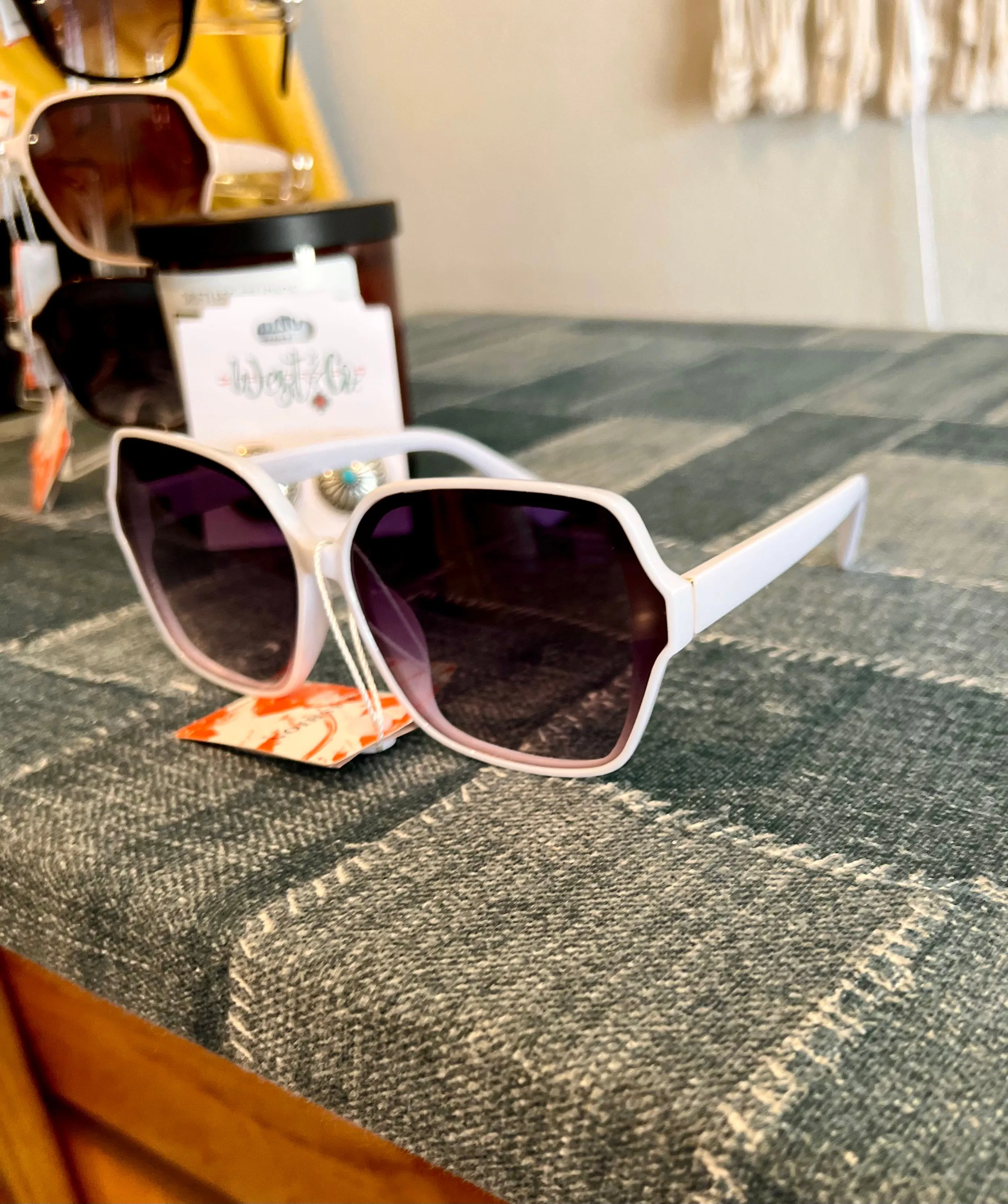 Solid Basic Square Sunglasses