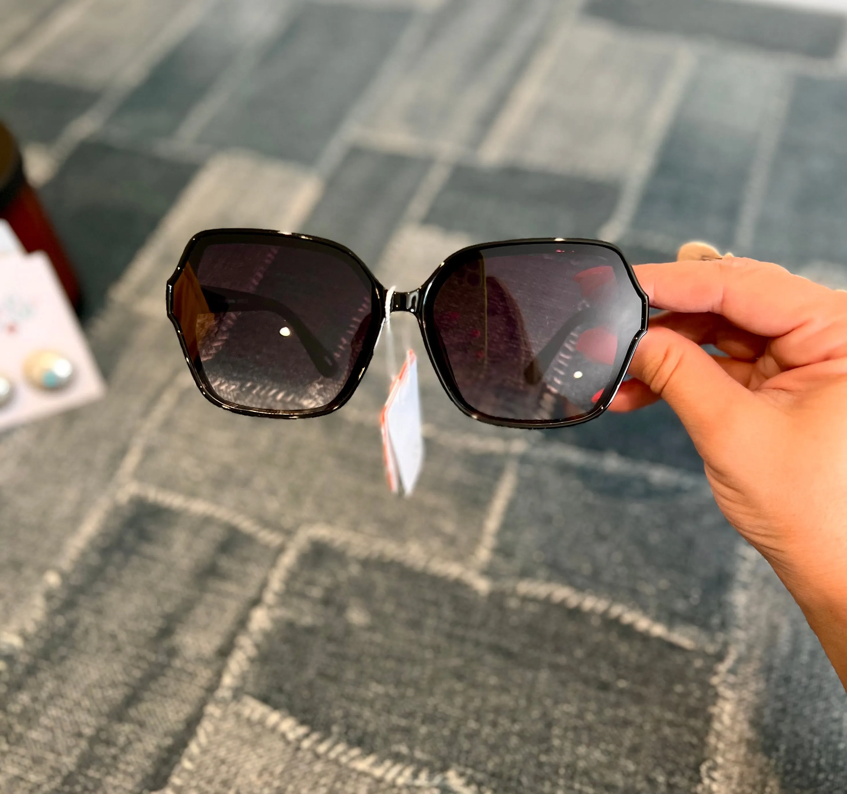 Solid Basic Square Sunglasses